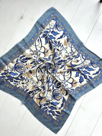 Foulard GINO à motifs bleus