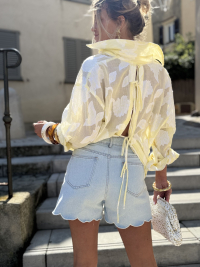 Short en jean coutures arrondies