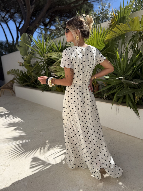 Robe cache cœur à pois