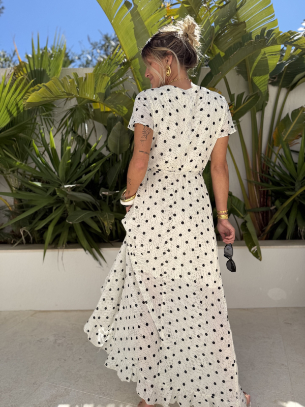 Robe cache cœur à pois