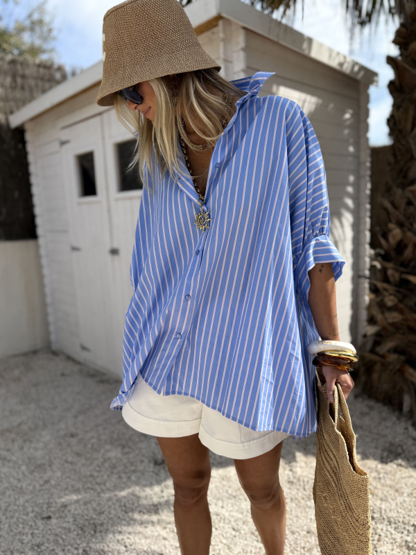Chemise oversize AMALFI bleue à rayures roses
