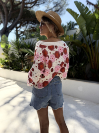 Embroidered denim shorts