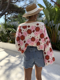 Embroidered denim shorts