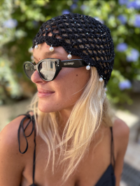 Bonnet crochet noir perlé