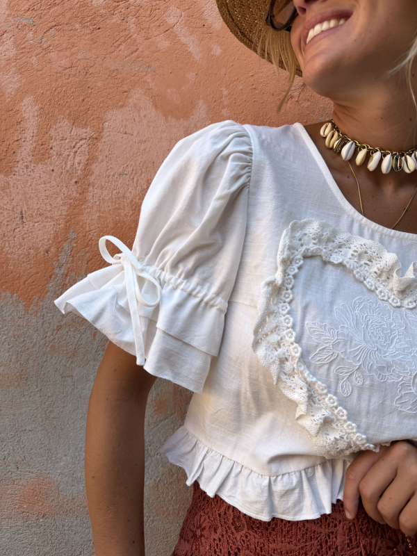 Embroidered HEART white crop top