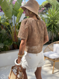 ANA camel top