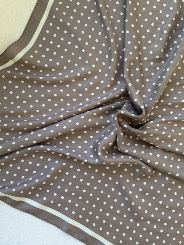 CLYDE taupe scarf with white polka dots