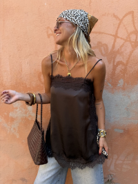 Top VIRGINIA chocolat en satin