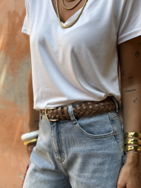 Basic white V-neck t-shirt