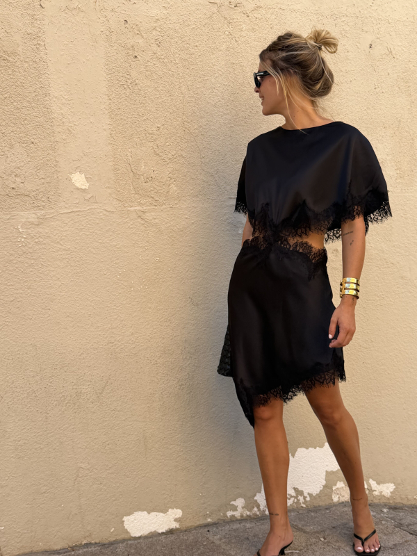 Robe asymétrique CRUZ noire