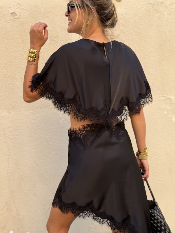 Robe asymétrique CRUZ noire