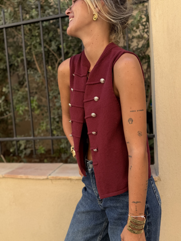 NORA burgundy vest