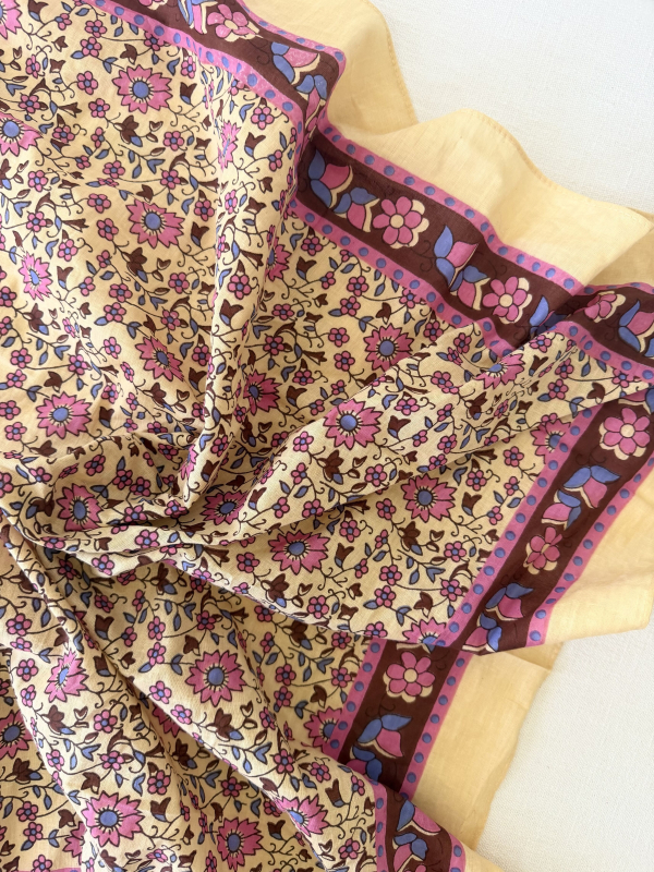 Beige patterned scarf