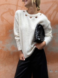 Pull beige chiné cœurs ajourés