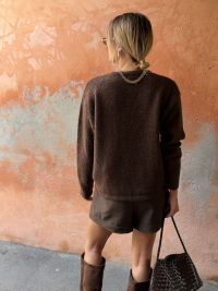 Pull chocolat cœurs ajourés