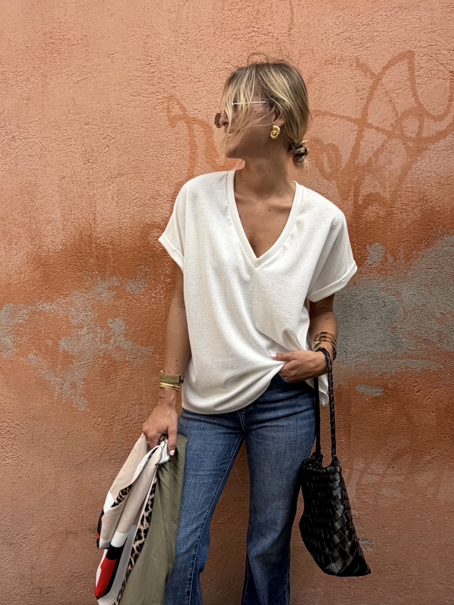 White V-neck t-shirt
