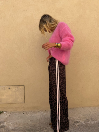 Pull COZY rose