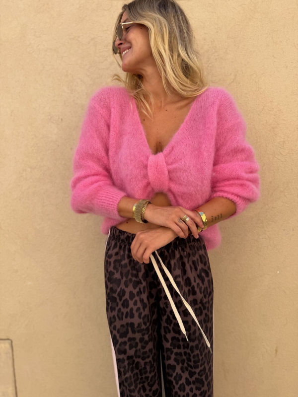 Pull COZY rose