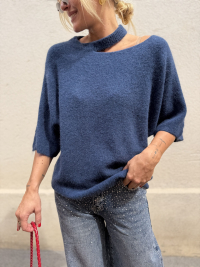 MOLLY navy sweater