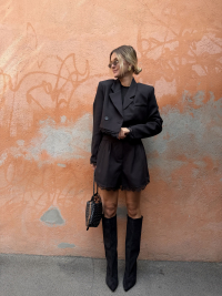 LUCIA black blazer jacket