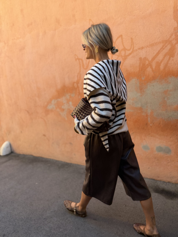 AUSTIN Chocolate Striped Cardigan with Scarf