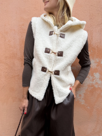 Ecru teddy vest - Pre-order