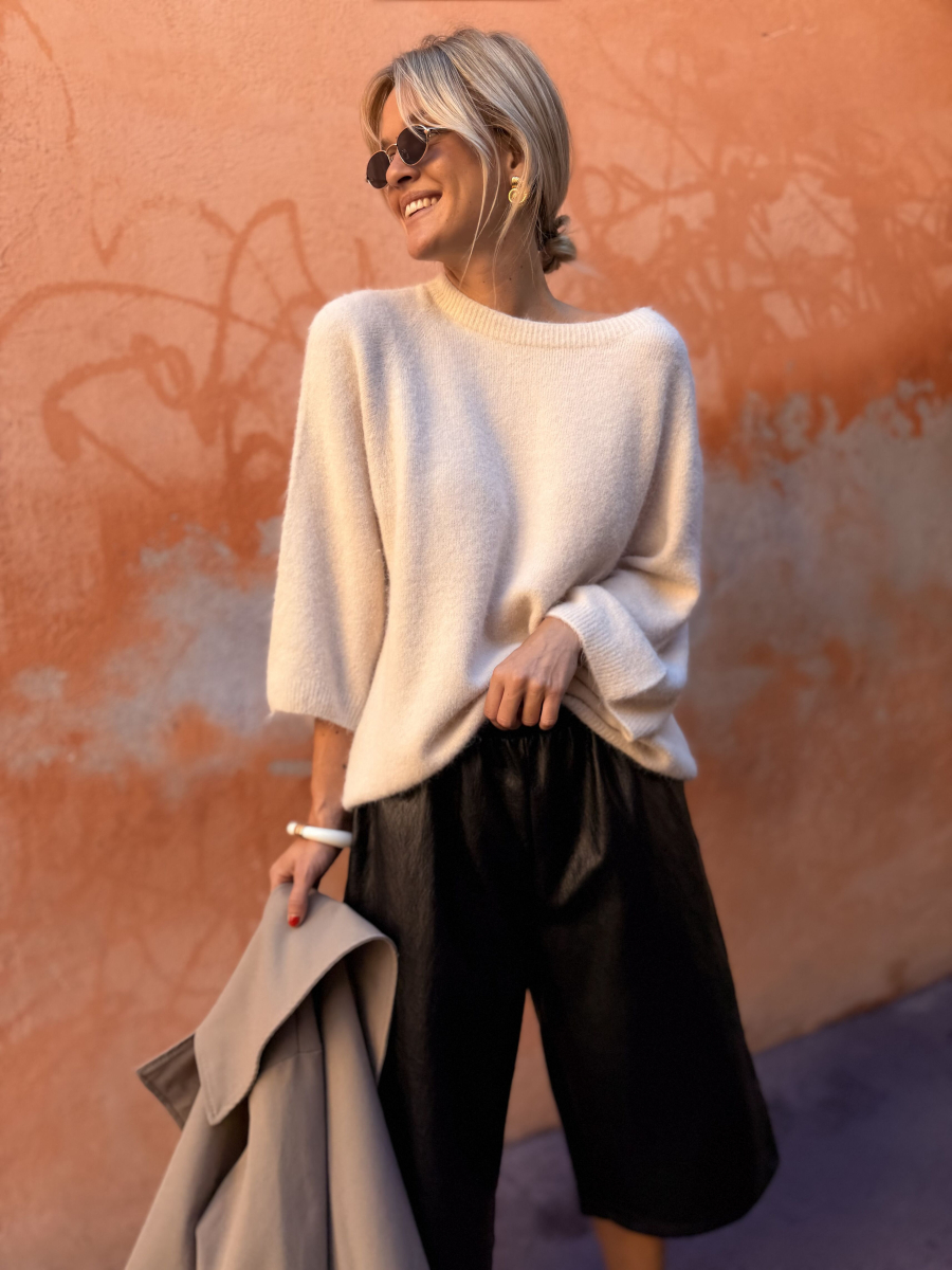 SOLENE beige sweater