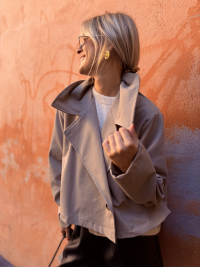 DAKOTA light khaki short trench coat - Pre-order