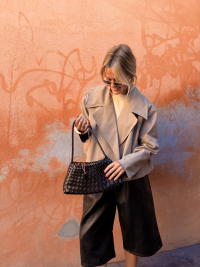 DAKOTA light khaki short trench coat - Pre-order