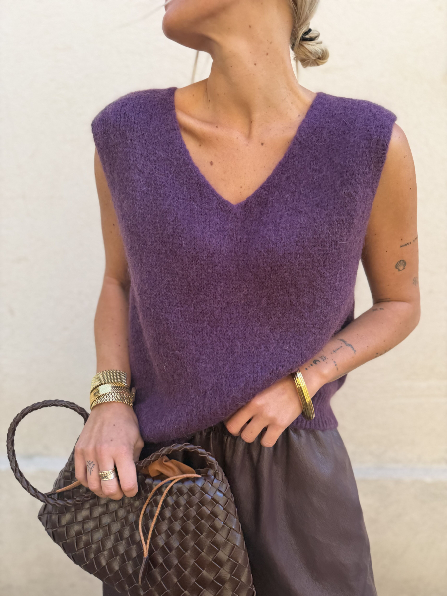 Pull AUDREY prune