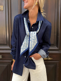 Chemise marine avec foulard