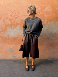 WALKER burgundy bermuda shorts