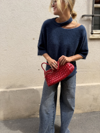 VENEZA red bag