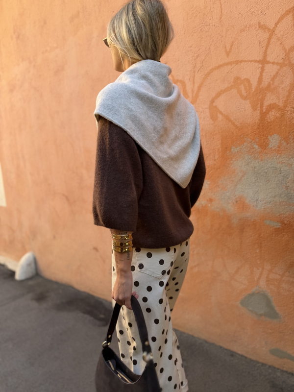 Écharpe triangle beige chiné