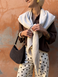 Beige triangle scarf