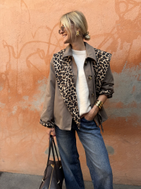 Trench taupe foulard léopard