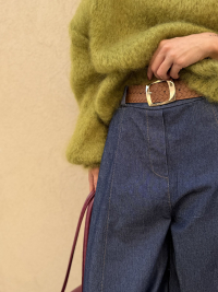 PITT navy jeans with camel belt
