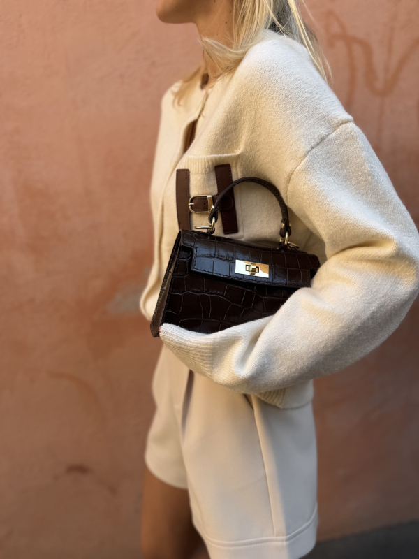 Chocolate crocodile-effect bag - Pre-order