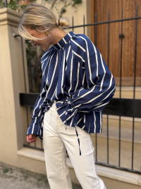 HAILEY navy blouse