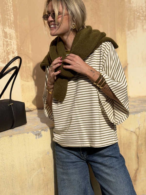 Ecru/green striped tee-shirt