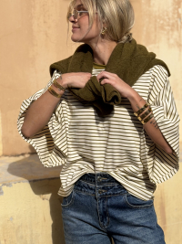 Ecru/green striped tee-shirt