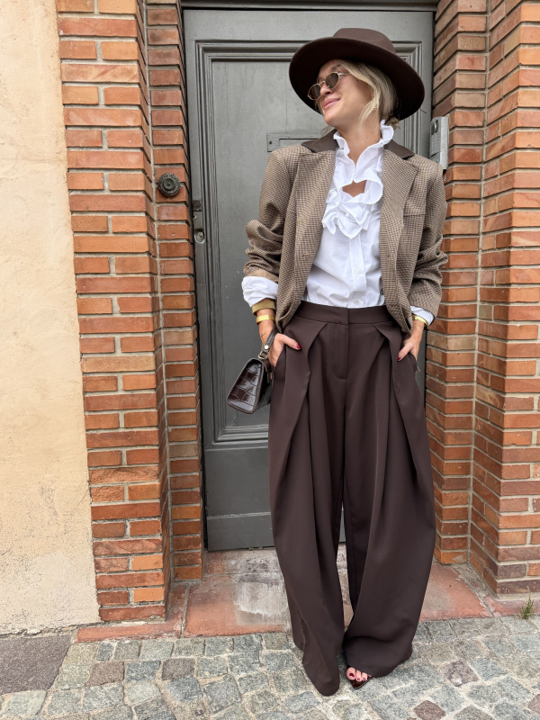 COFFEE balloon-cut pants