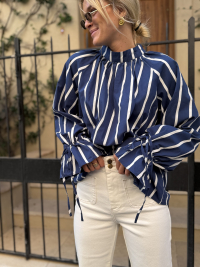 HAILEY navy blouse