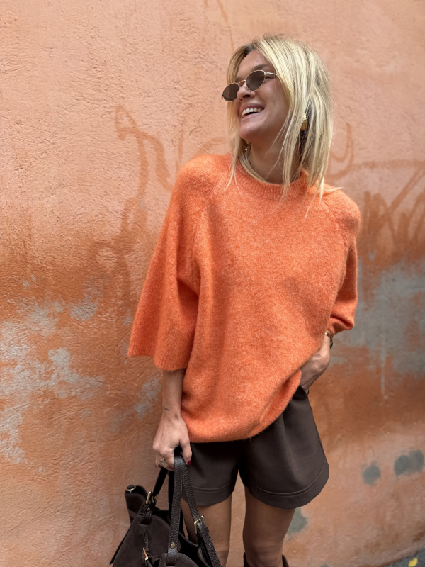 Pull orange manches 3/4