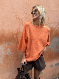 Pull orange manches 3/4