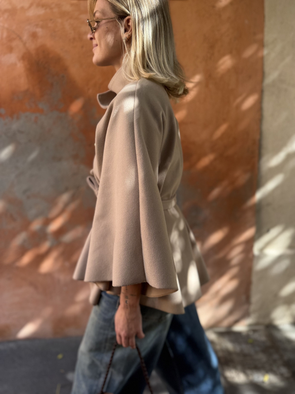 Cape MEGHAN camel