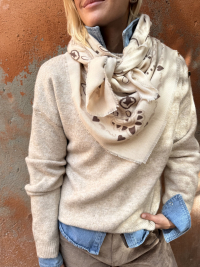 Écharpe écrue bandana