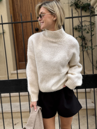 Off-white stand-up collar sweater