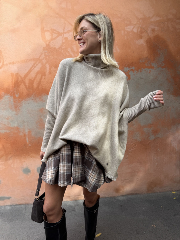 STELLA chocolate checkered skirt/shorts