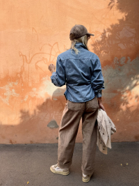 Fitted denim shirt